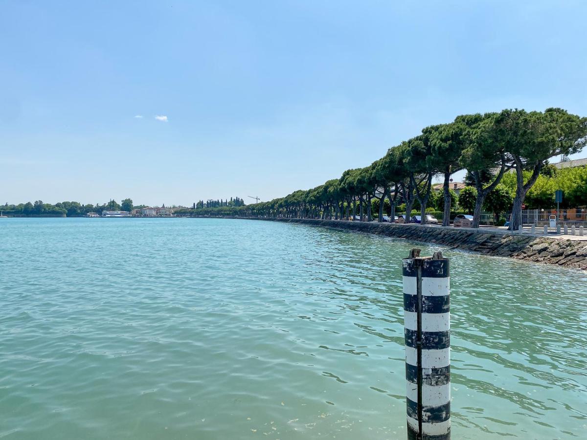 Residenza Cappuccini Aparthotel Peschiera del Garda Exterior photo